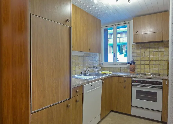 Schweizerhof Apt- B By Interhome Apartman *